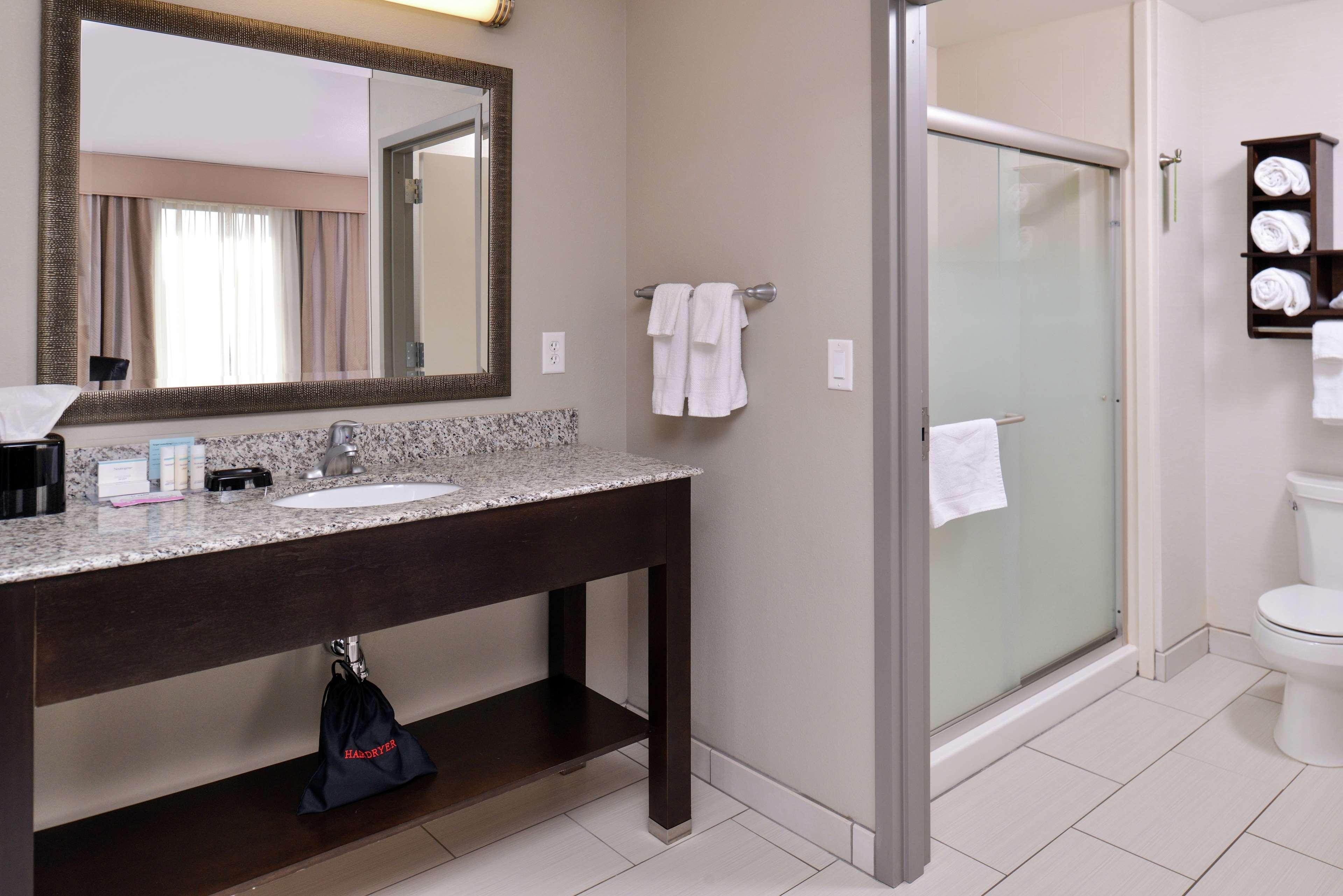 Hampton Inn Middletown Exterior photo